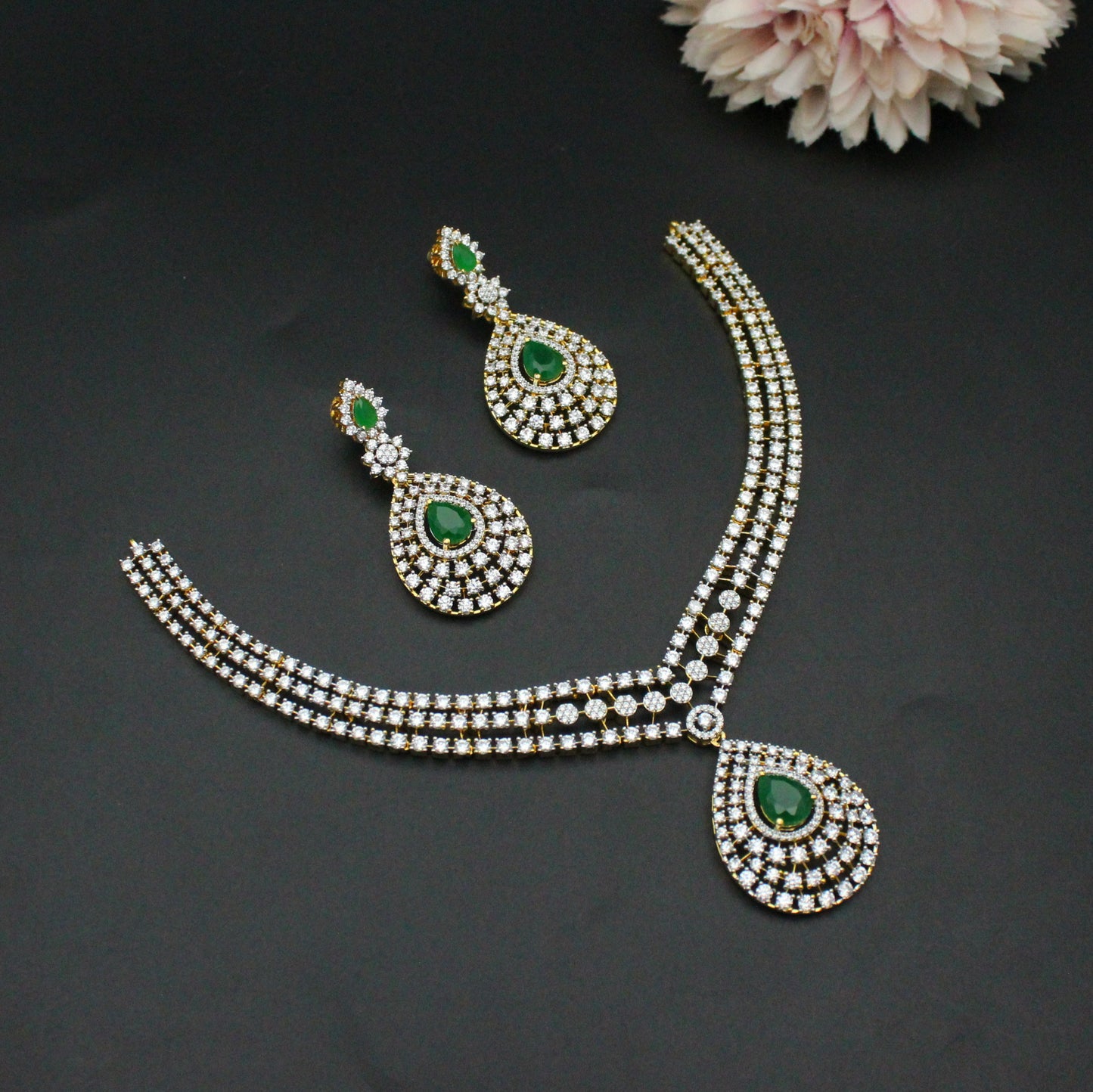 GJ Fancy Green Necklace Short