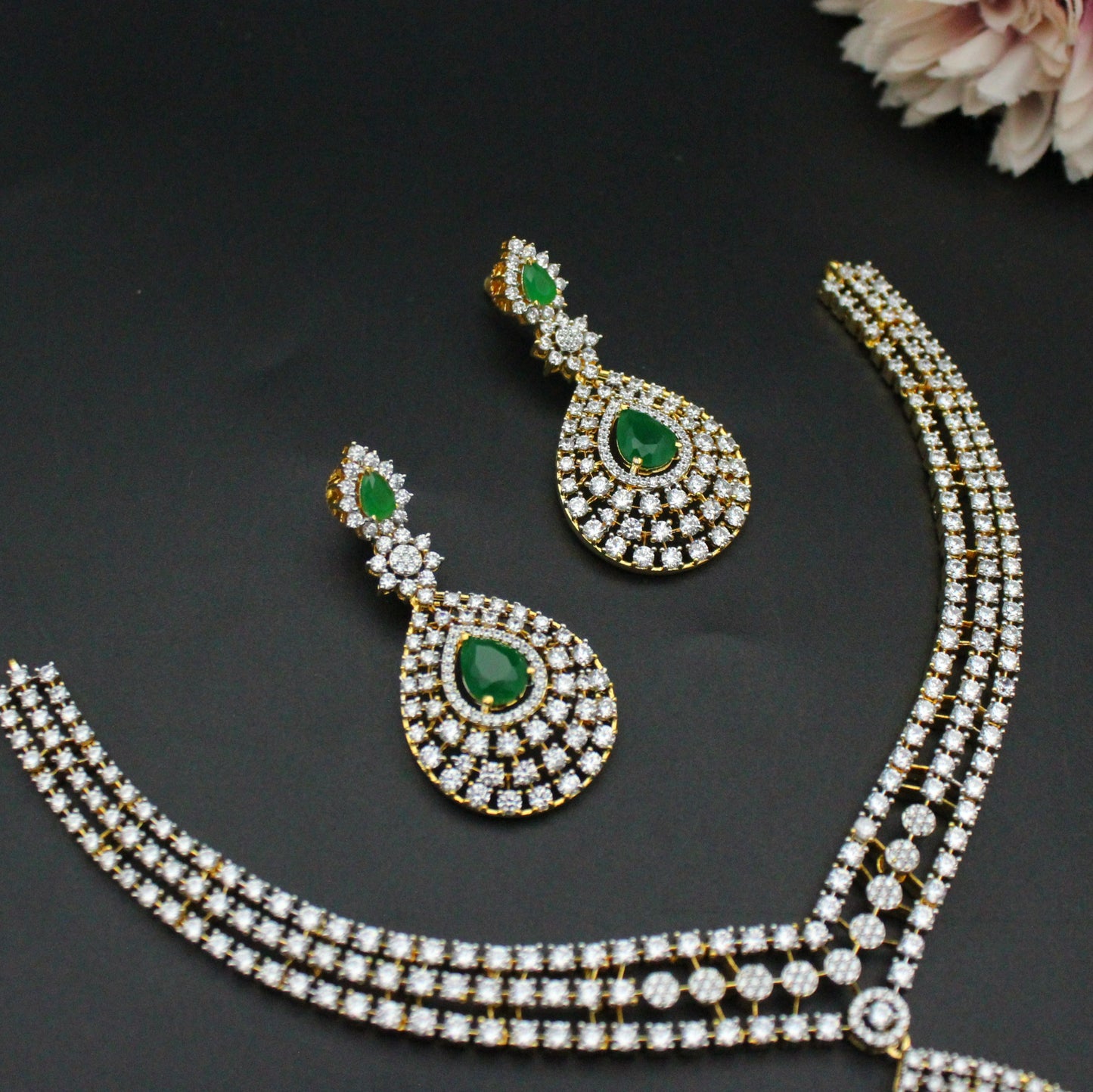 GJ Fancy Green Necklace Short