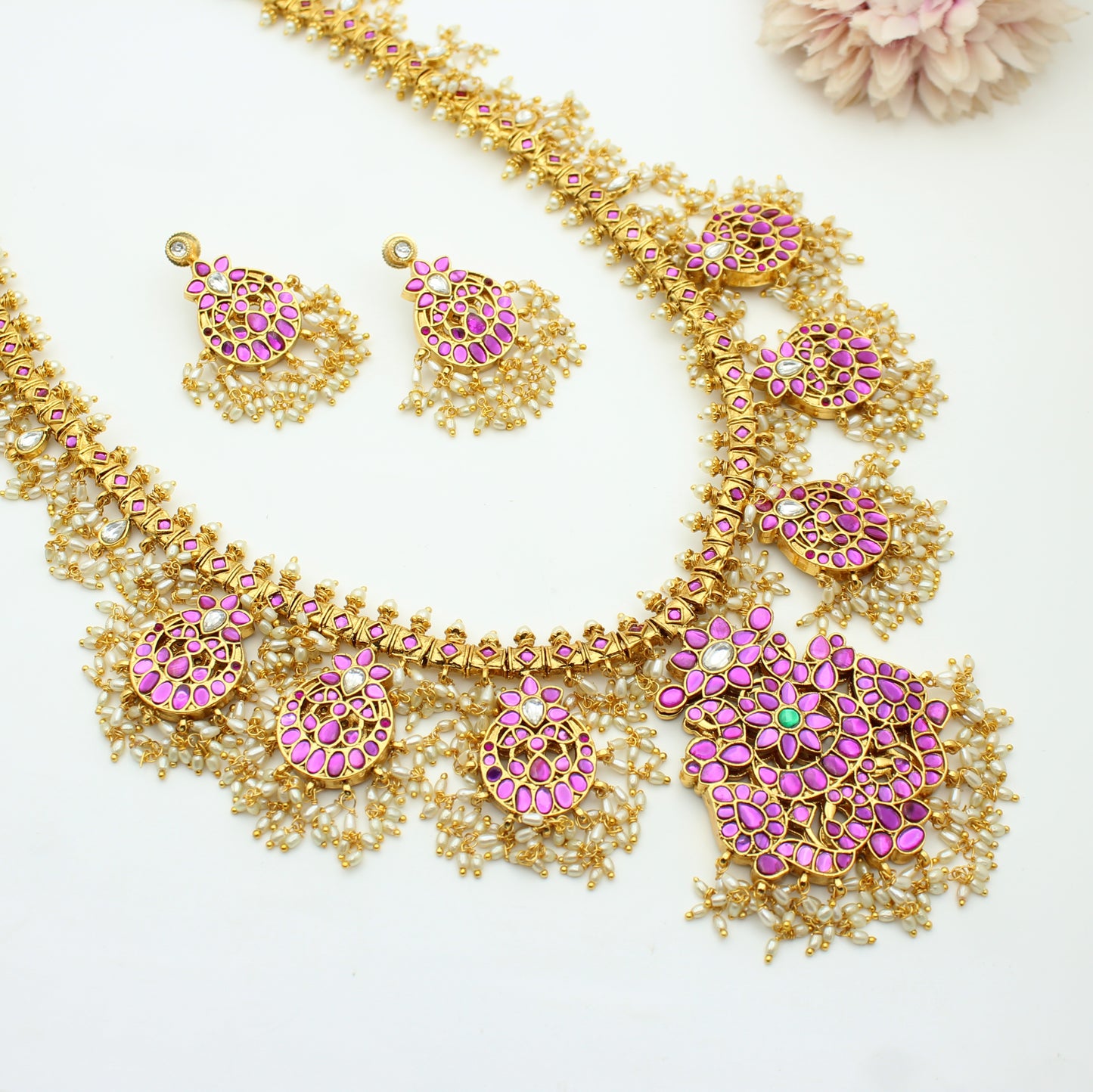 Jadau Guttapusalu 2 in 1 Necklace Long With Push Back Earrings