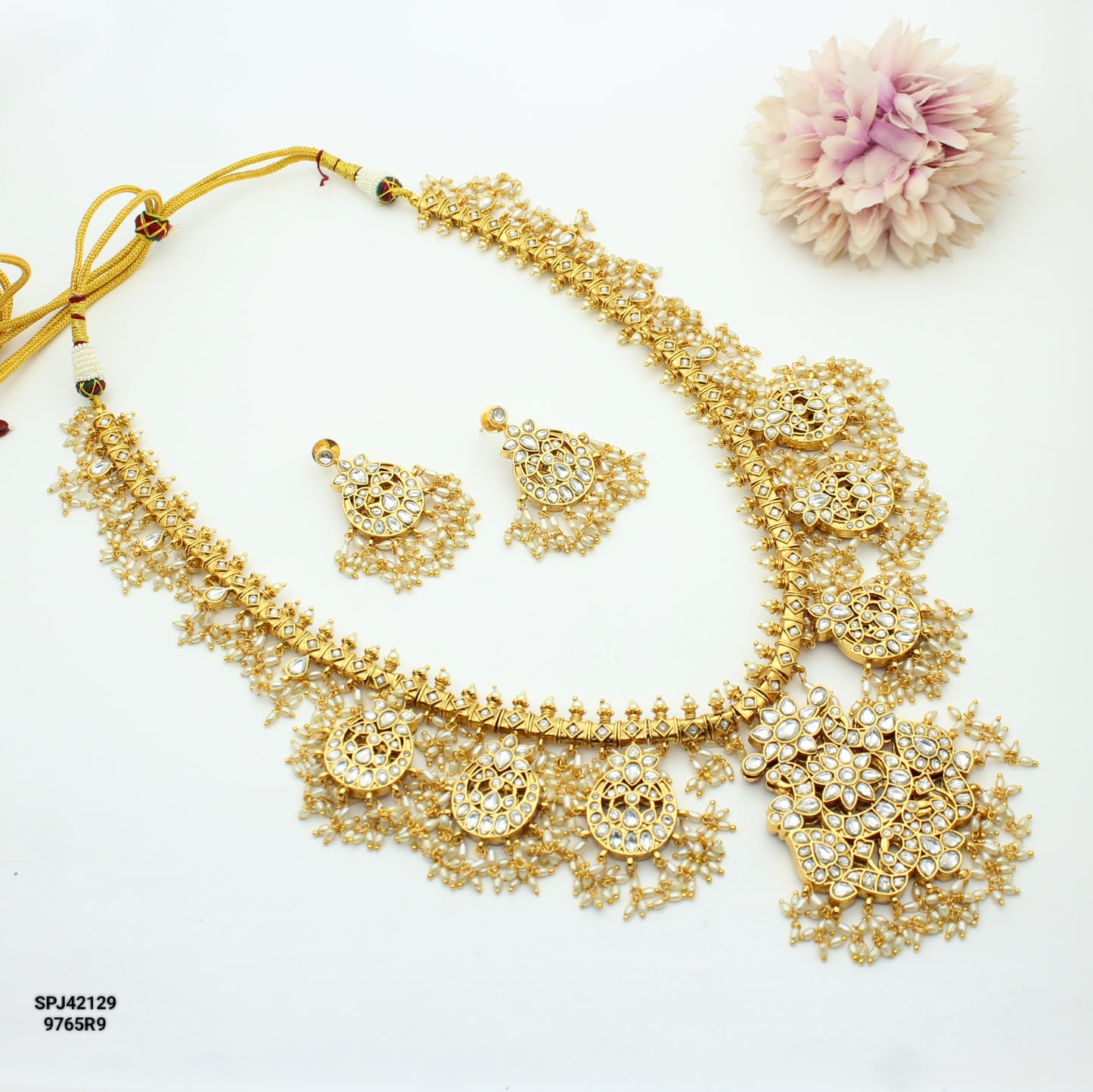 Jadau Guttapusalu 2 in 1 Necklace Long With Push Back Earrings
