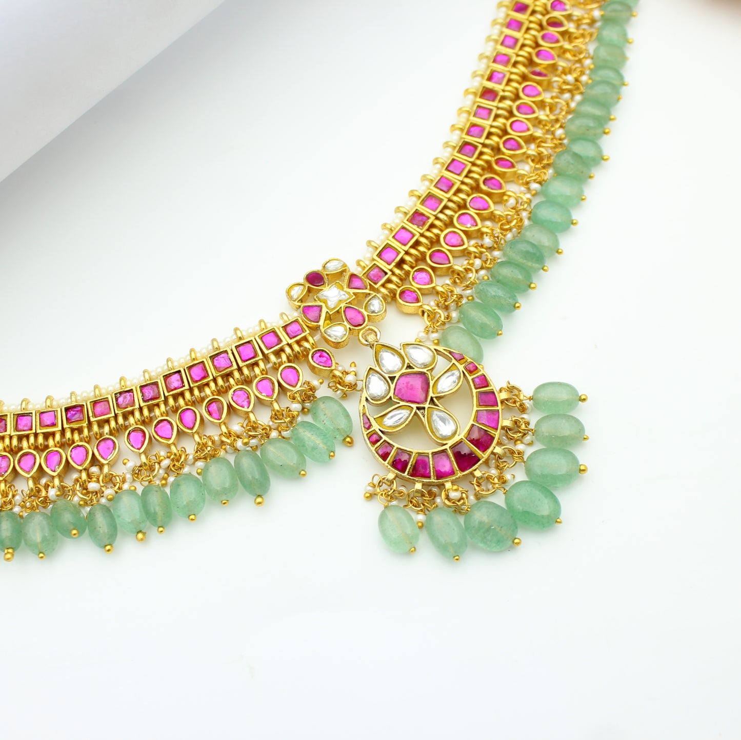 Fully flexible Jadau Necklace