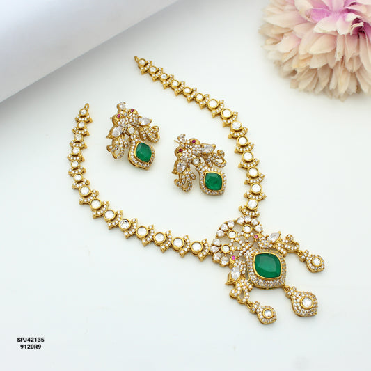 Victorian Moissanite Green Stone Necklace Short