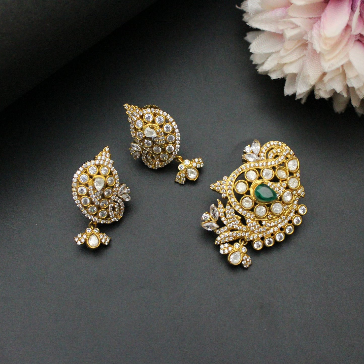 Moissanite White Pendant Set