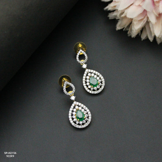 GJ Emerald Hangings Push Back
