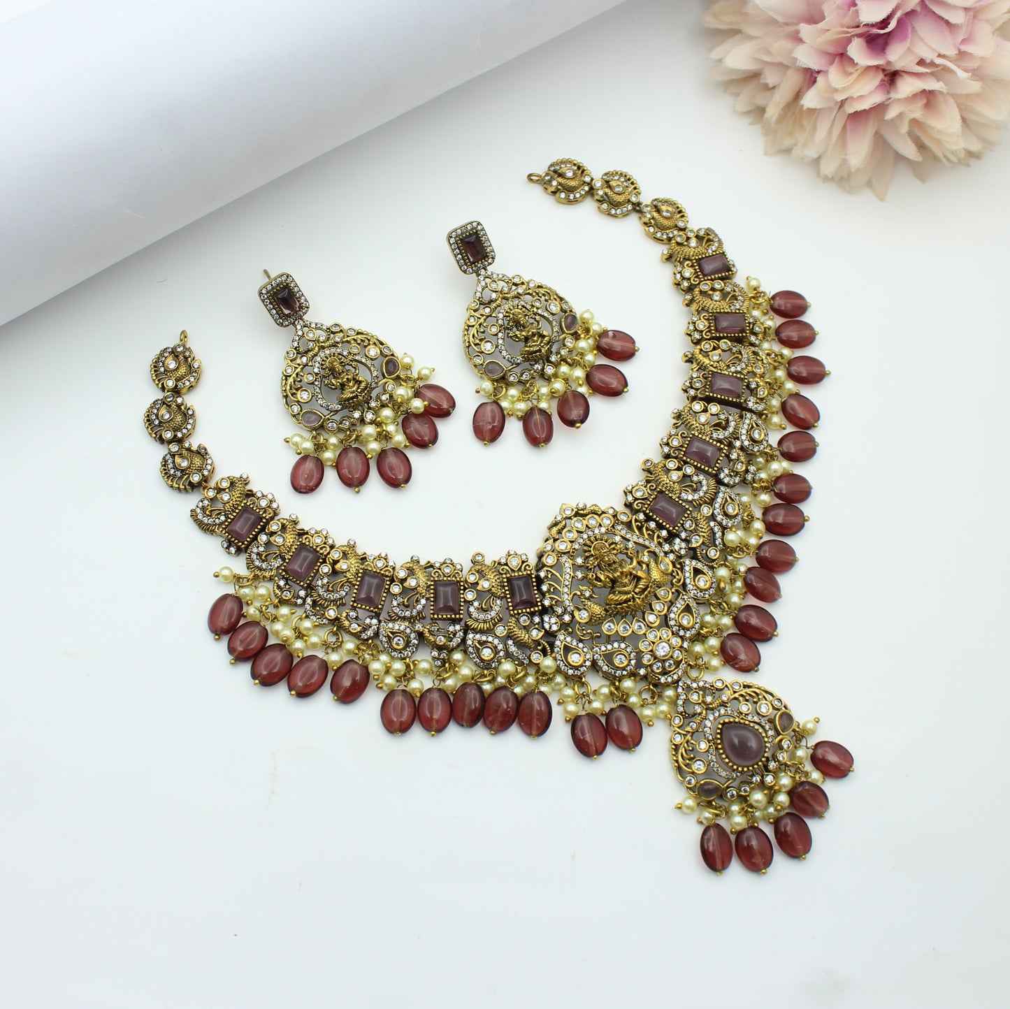 Victorian Necklace Set Red