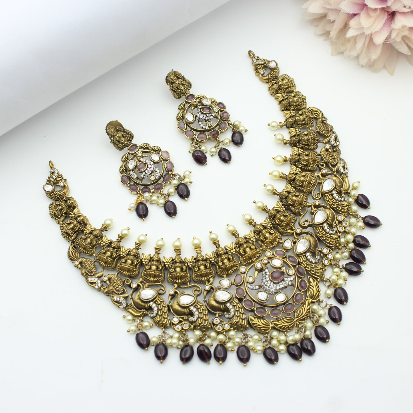 Victorian Peacock Laxmi Short Necklace Purple