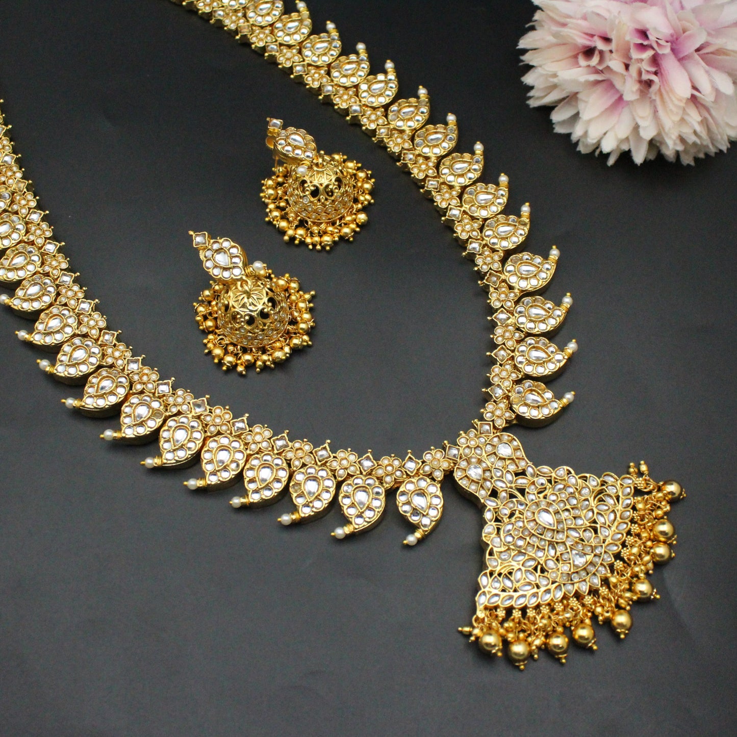Pota Stone Full White Mango Long Necklace Set Golden Ball With Push Back Earrings