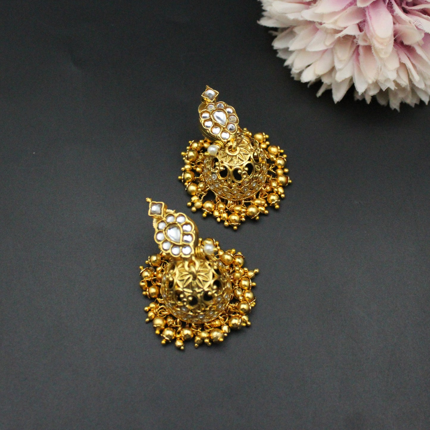 Pota Stone Full White Mango Long Necklace Set Golden Ball With Push Back Earrings