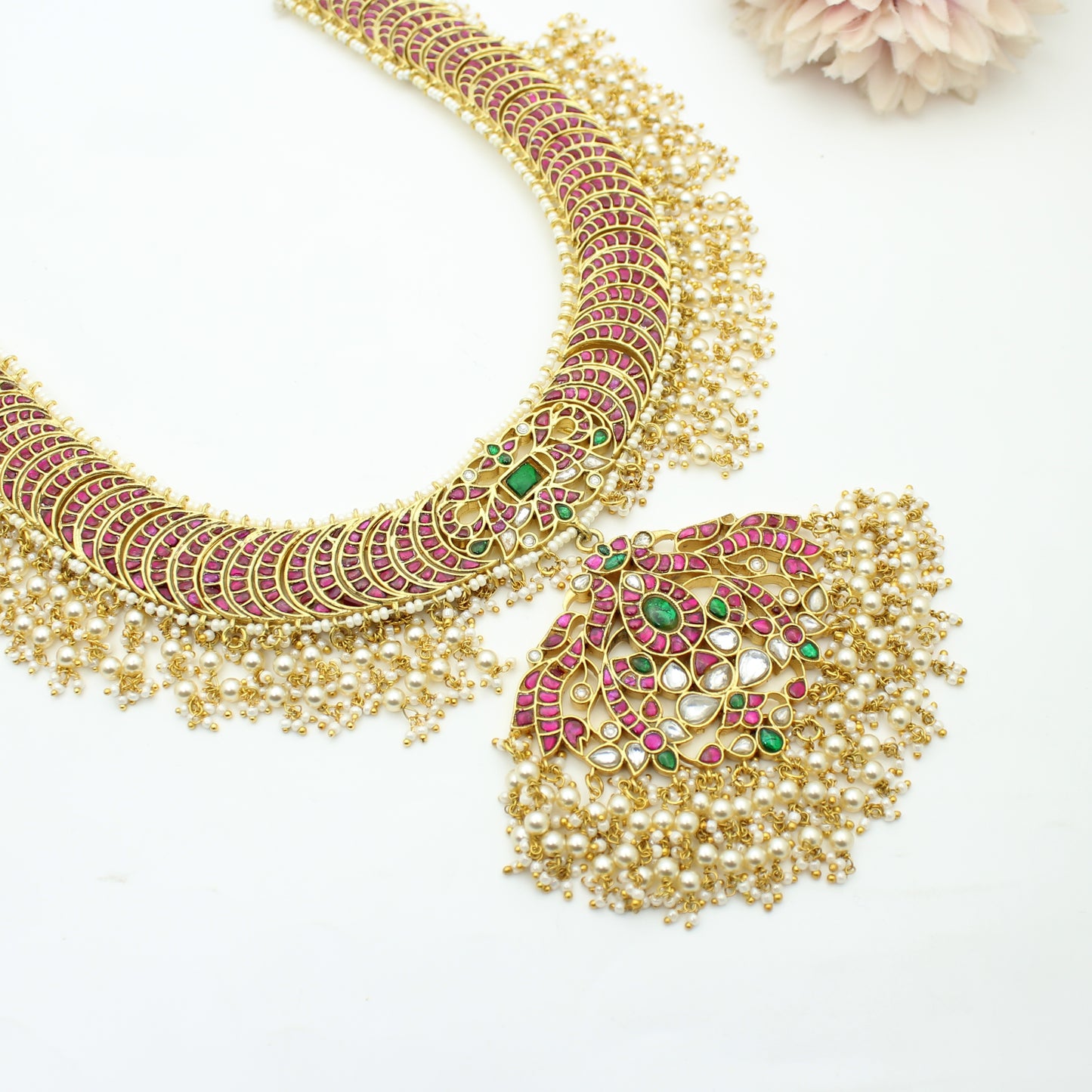 Jadau Kundan Medium Necklace