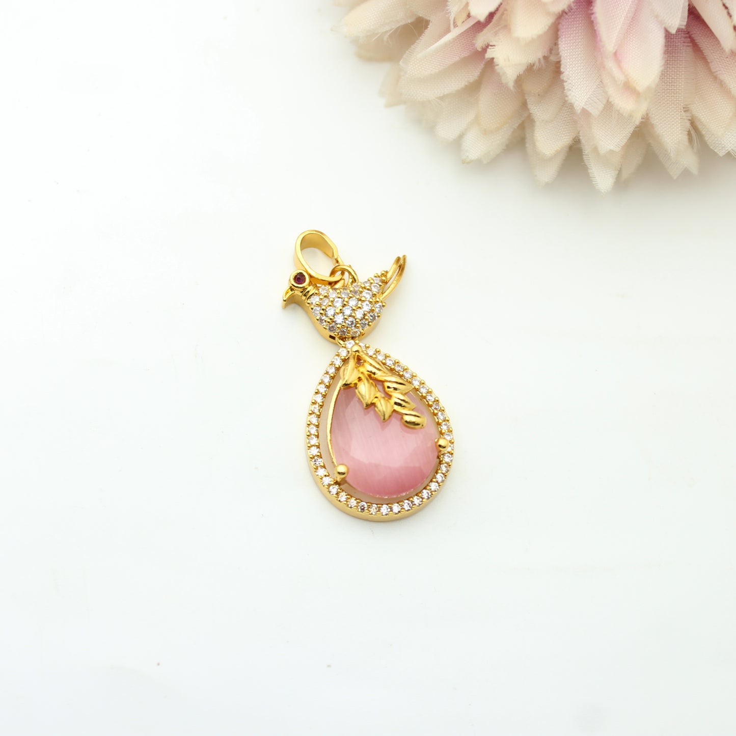 Parrot Hasli / Naan Tadu Simple Chain With Locket Mint Pink (9.4 Inches)