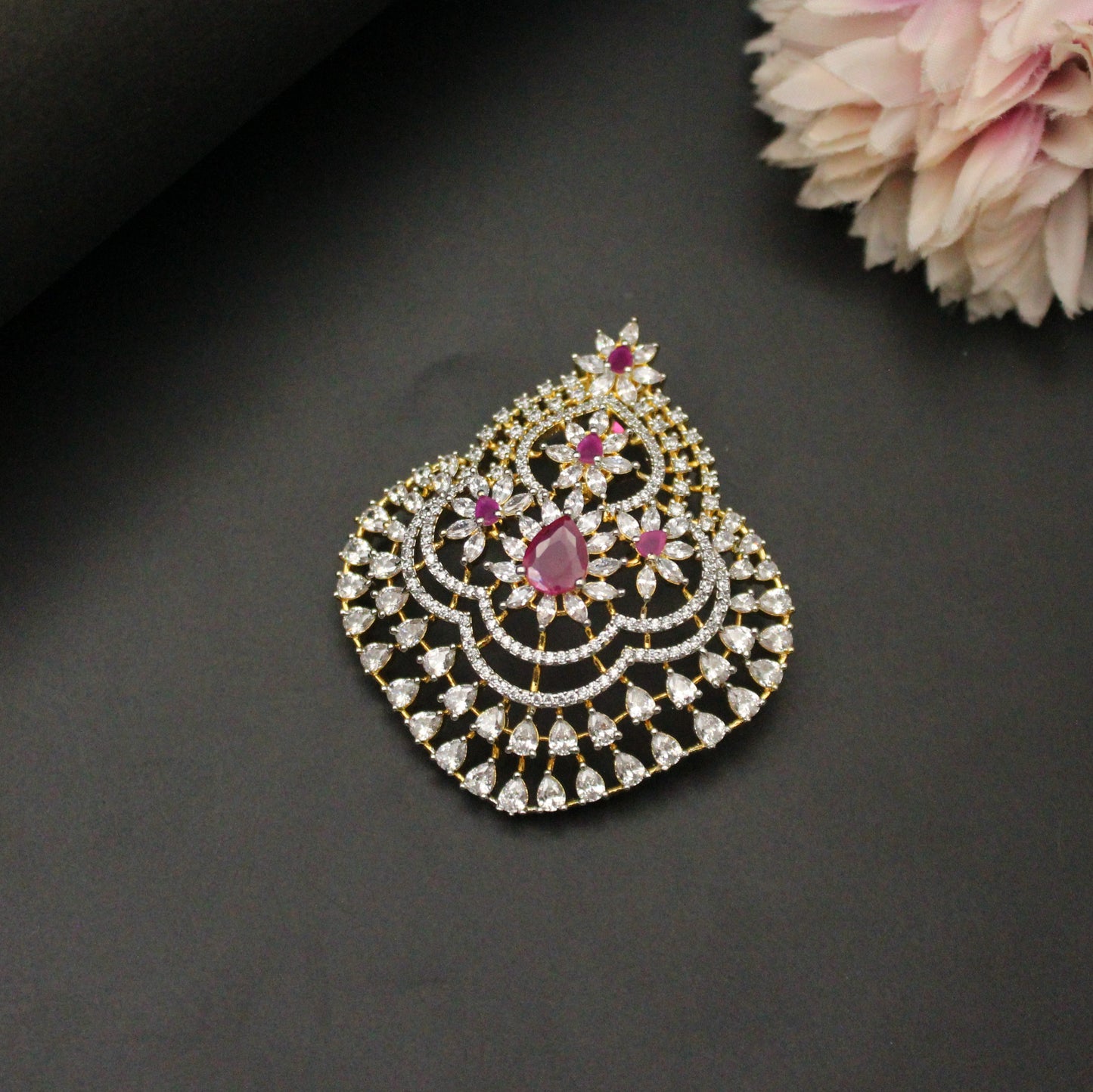 42241 GJ Pendant Set Ruby