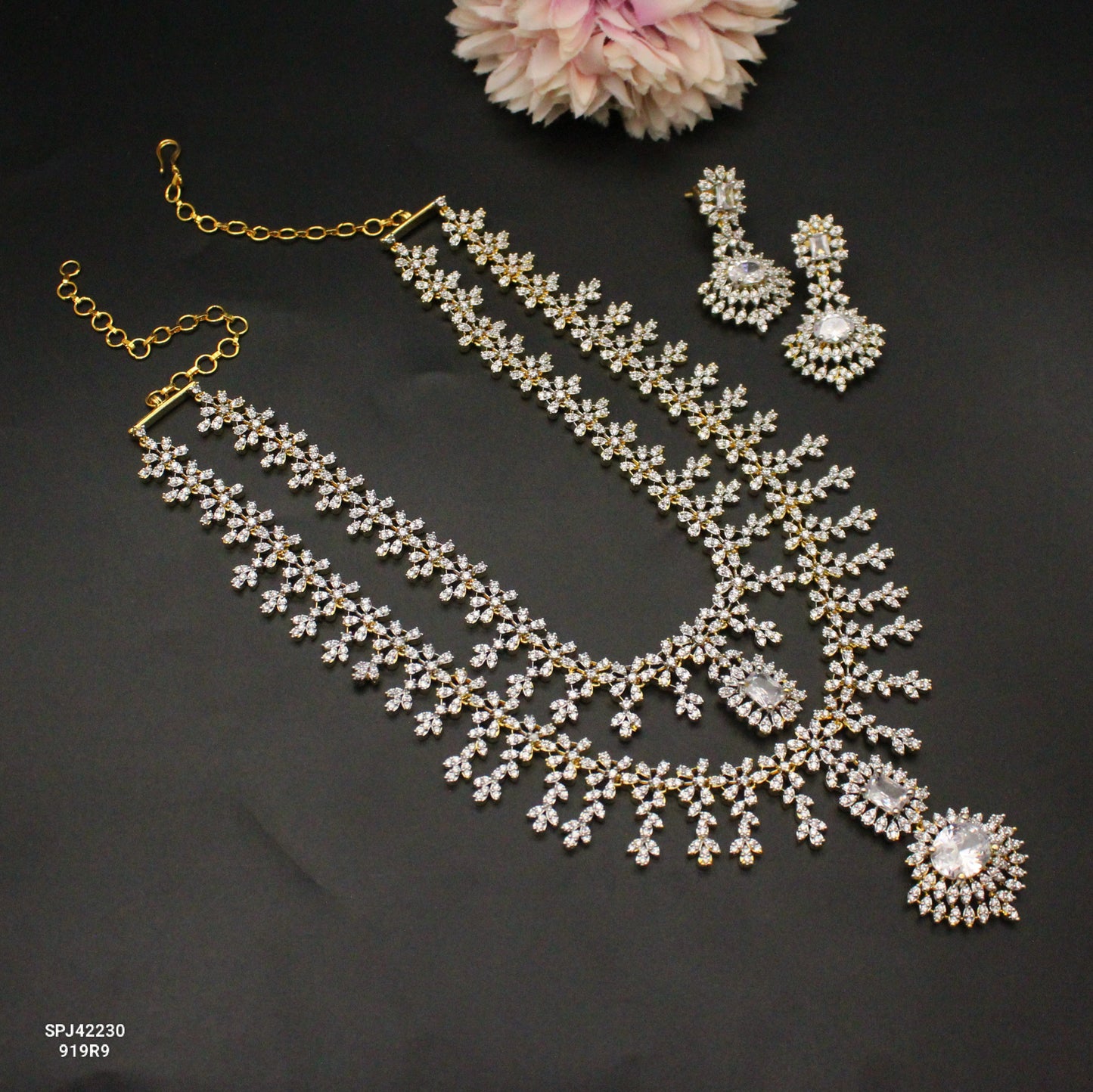 42230 GJ Full White 2 Layers Necklace Set With Screw Back Earrings