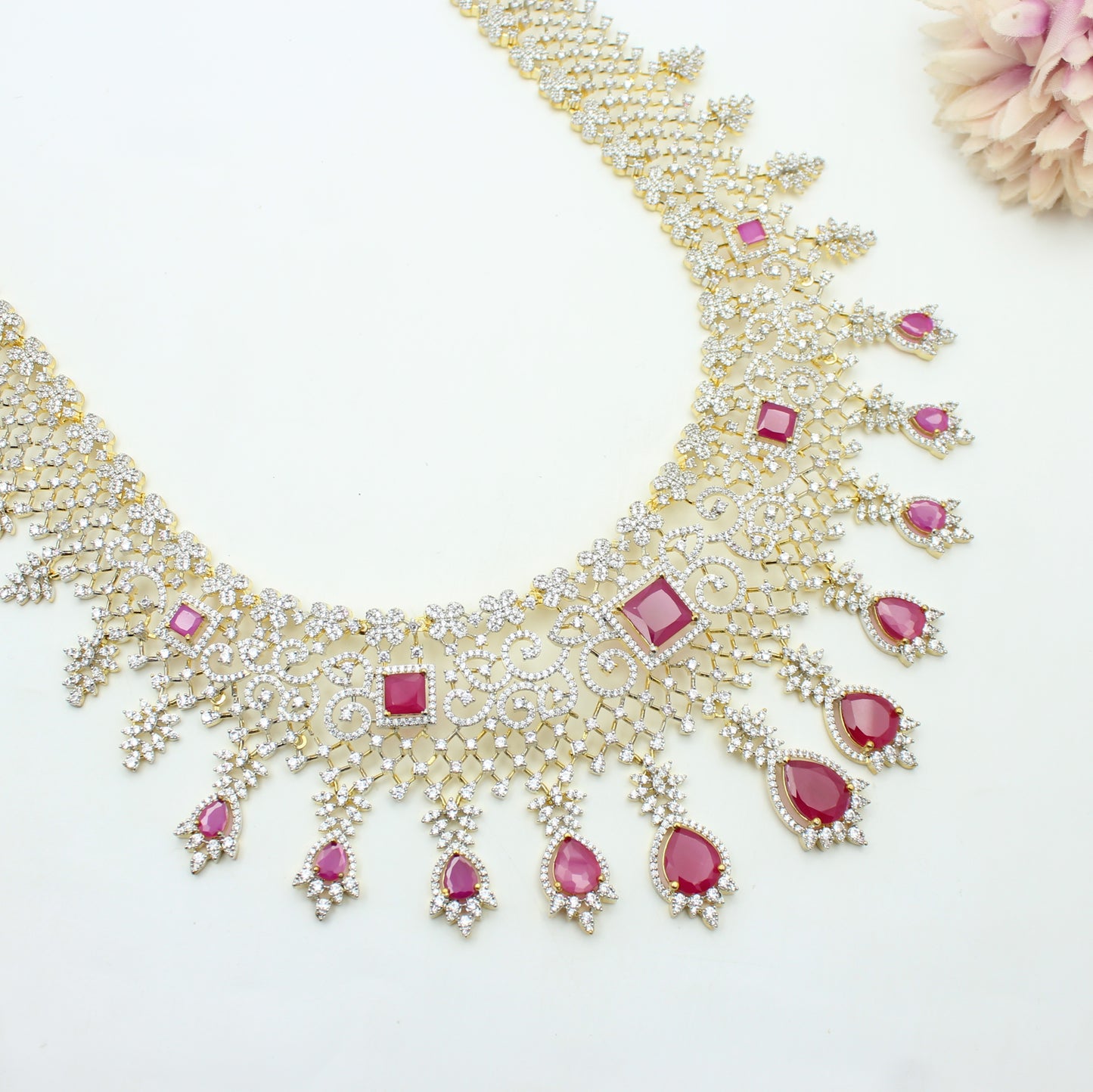 42231 GJ Broad Red Necklace Set With Push Back Earrings