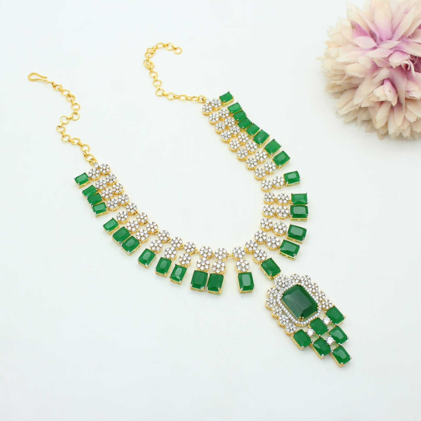42238 GJ Green Short Necklace Set With Earrings