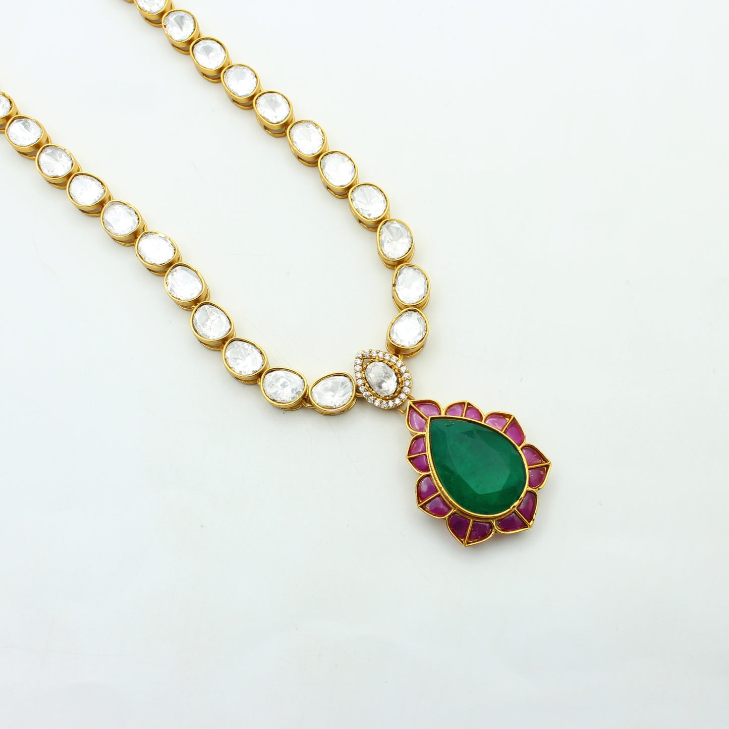 42288 Moissanite White Necklace With Multi Locket