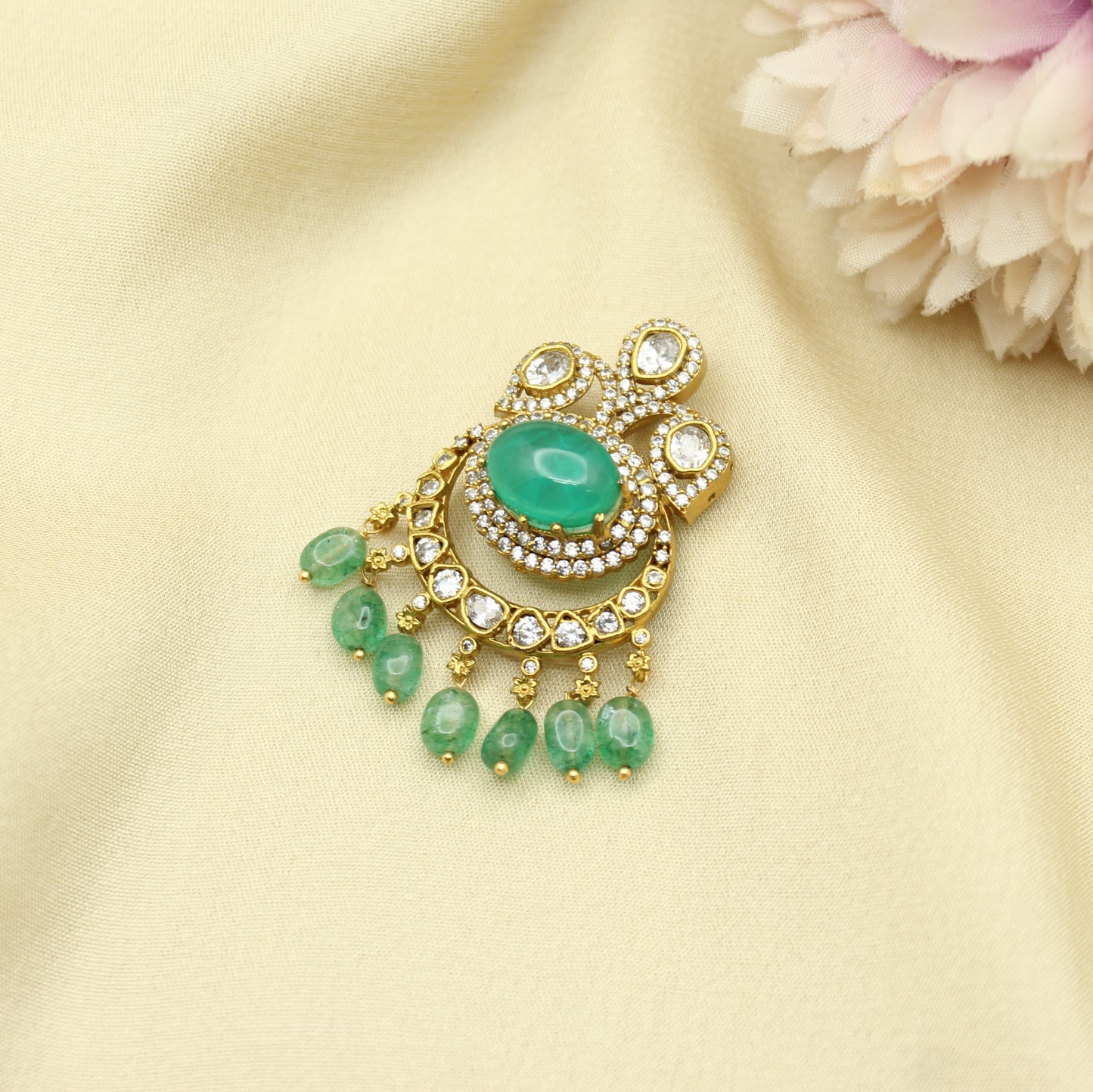 40769 Victorian Duplet Stone Pendant Set Mint Green