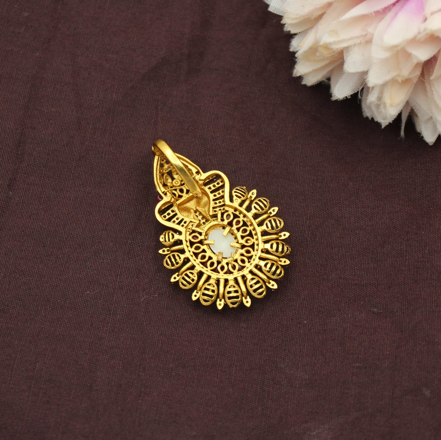 42295 Ganesh Locket