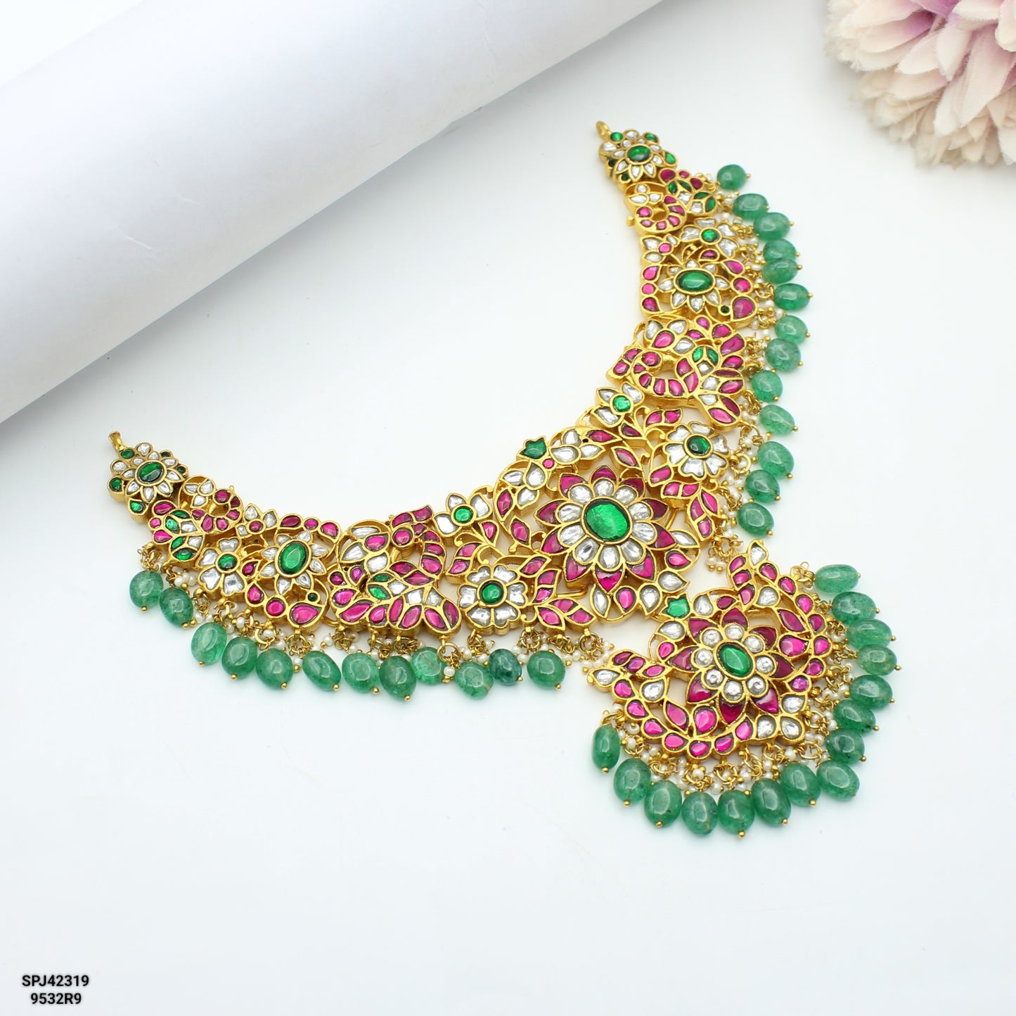 42319 Jadau Multi Flower Necklace