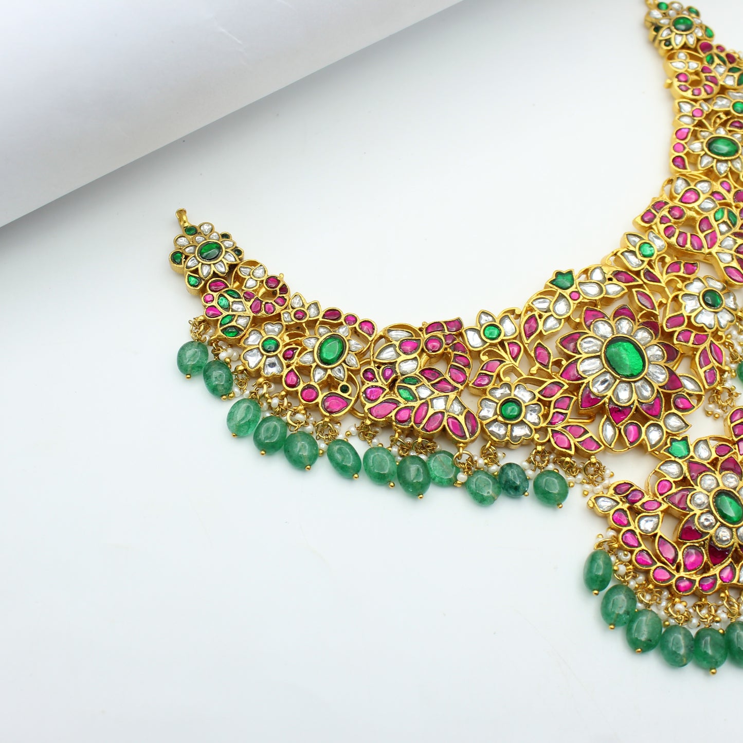 42319 Jadau Multi Flower Necklace