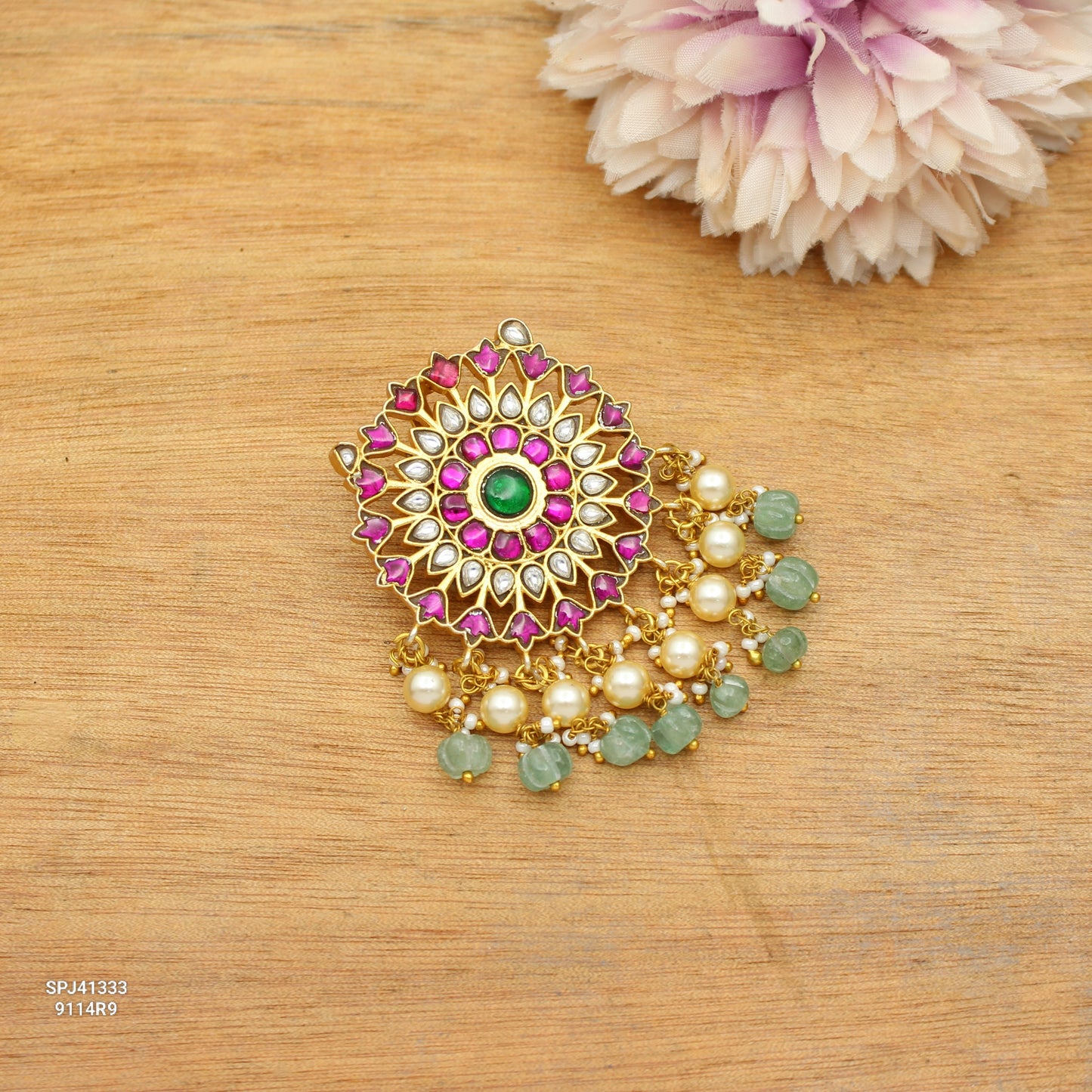 41333 Jadau Pendant With Openable Hook