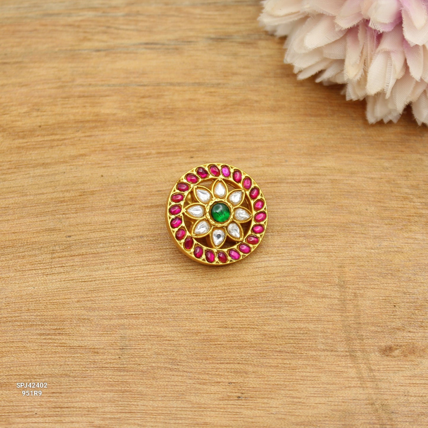 42402 Jadau Multi Flower Locket