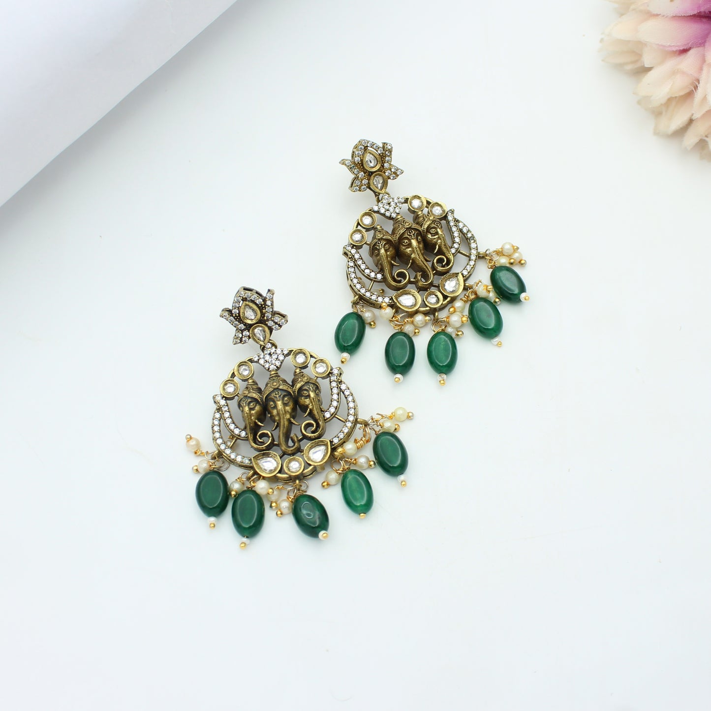 22147 Victorian Ganesh Green Pendant Set With Openable Hook