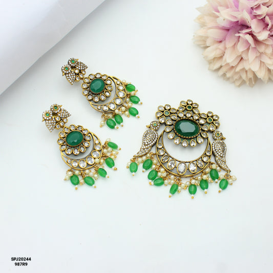 20244 Victorian Green Parrot Pendant Set