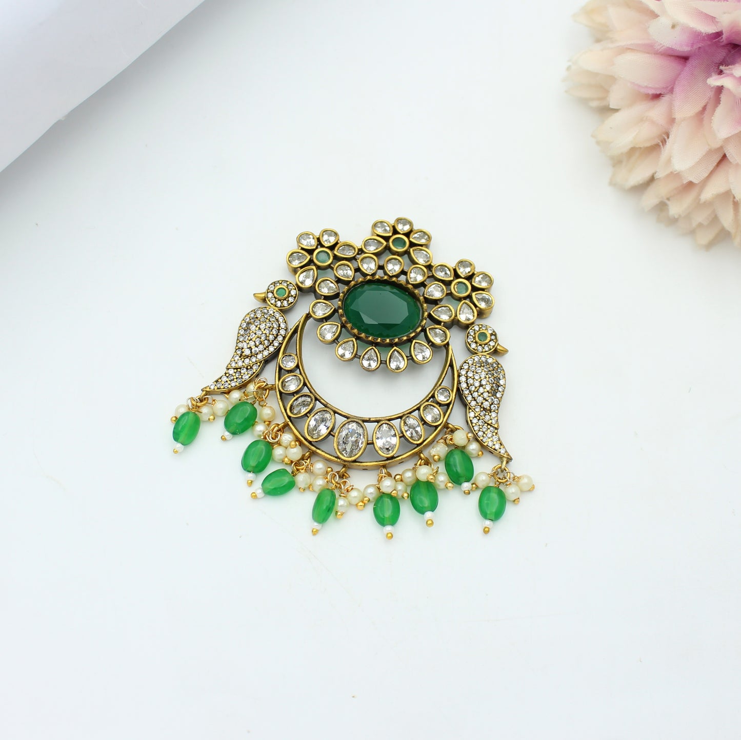 20244 Victorian Green Parrot Pendant Set