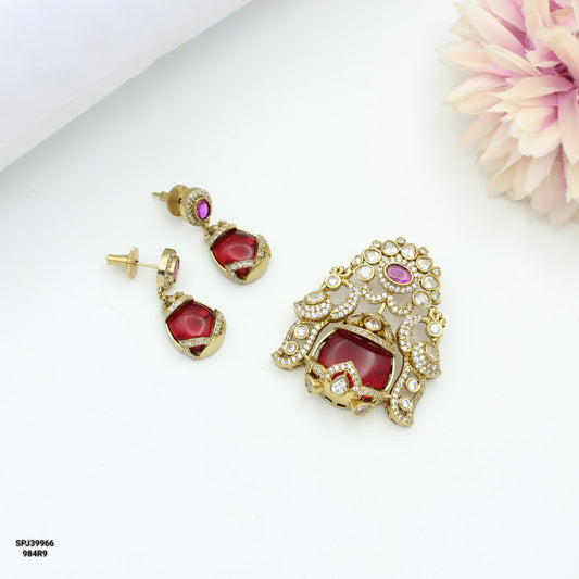 39966 Victorian Red Peacock Pendant Set With Openable Hook and Push Back Earrings