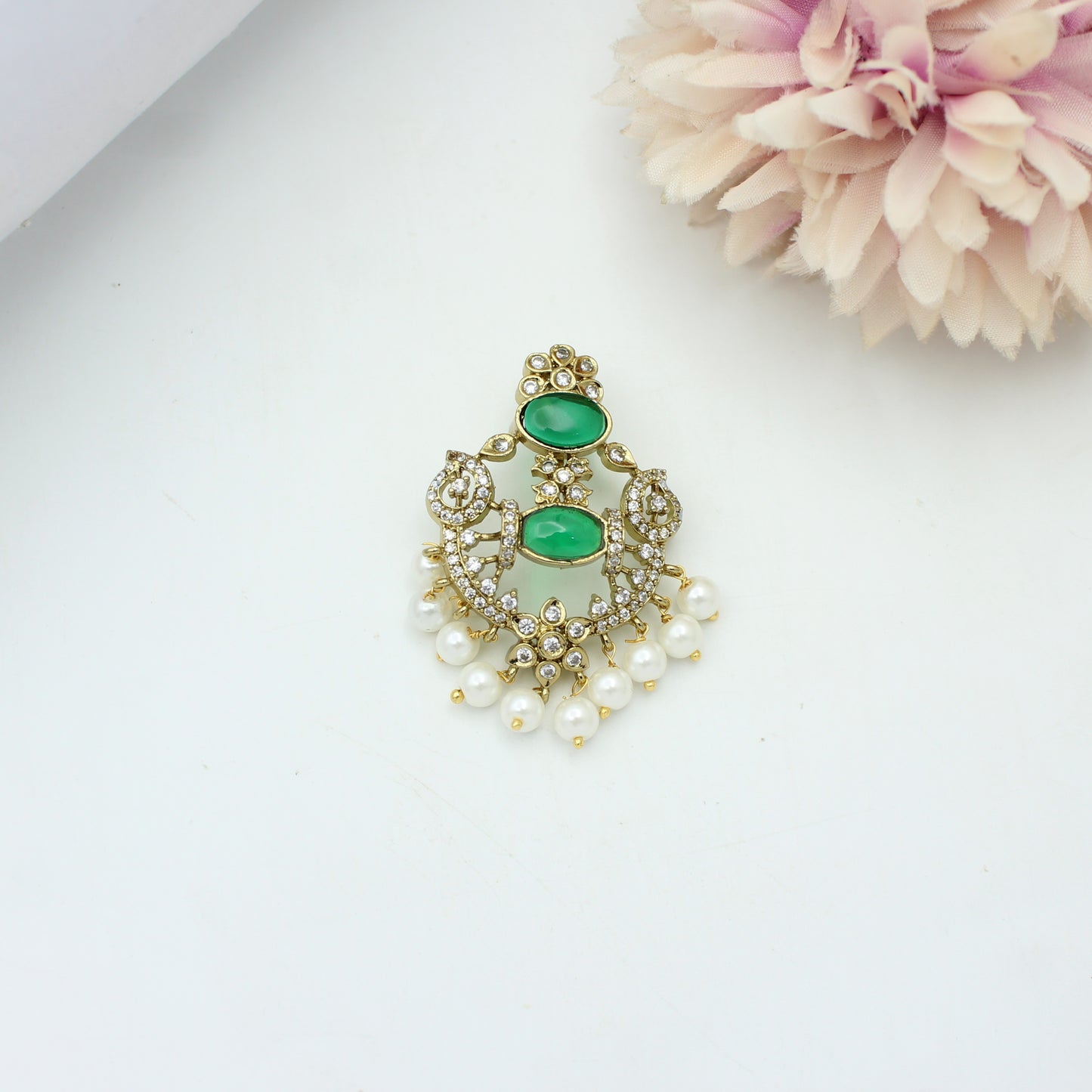 40417 Victorian Green Stone Pendant Set Openable Hook With Push Back Earrings