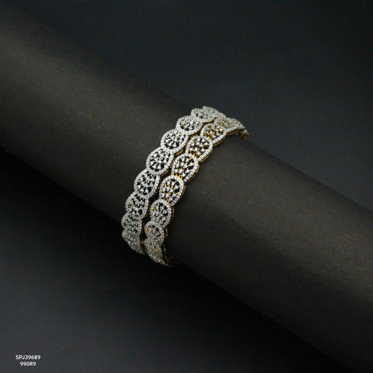39689 GJ Fancy Bangles Full White