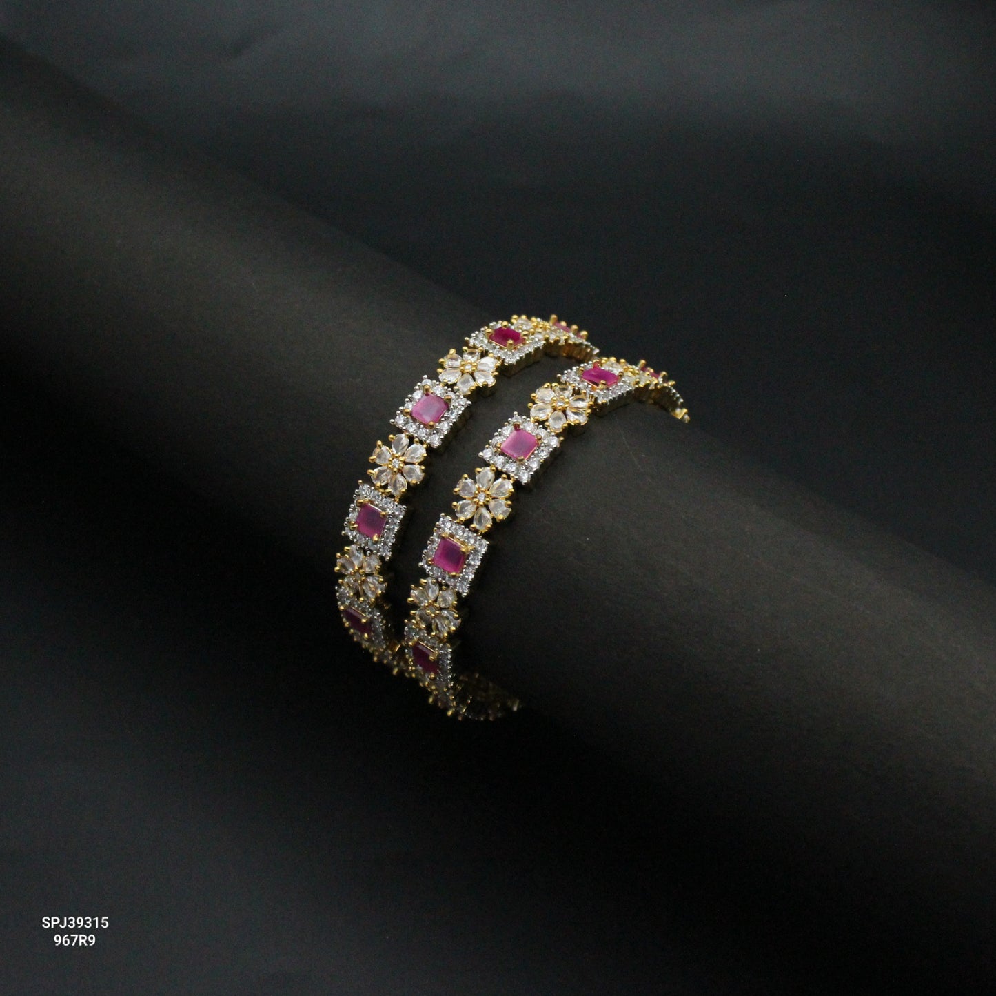 39315 Gold Polish Ruby Bangles