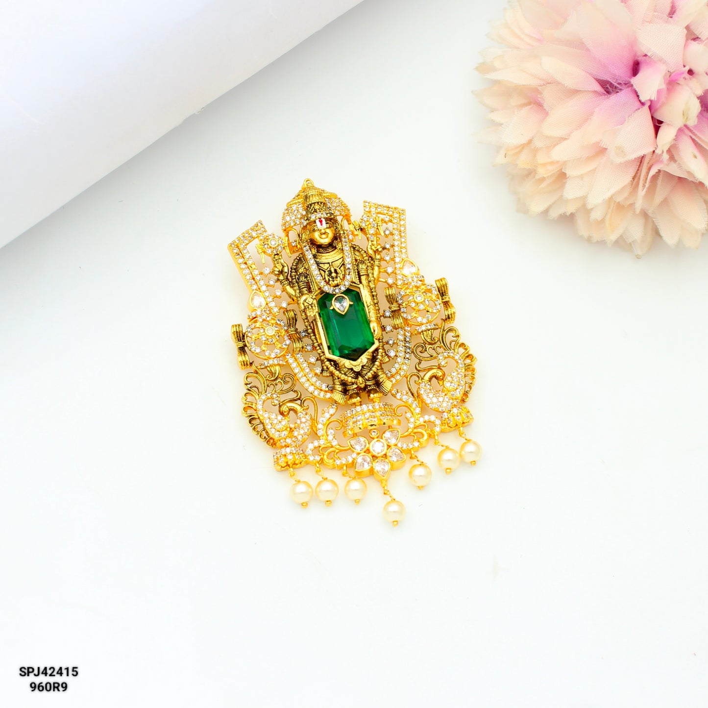 42415 Tirupati Balaji Emerald Centre Stone Locket With Non-Openable Hook