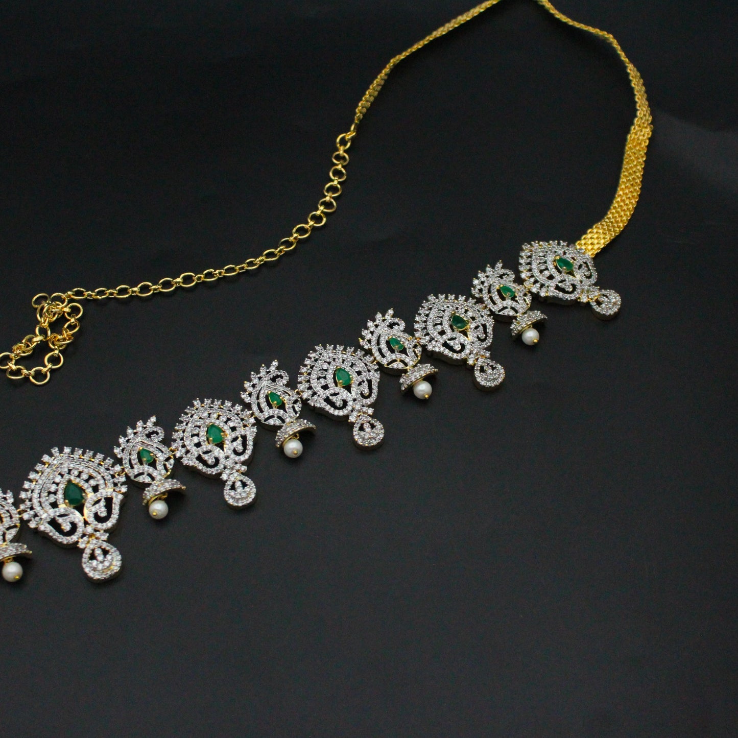 35494 Diamond Look Chain Vaddanam