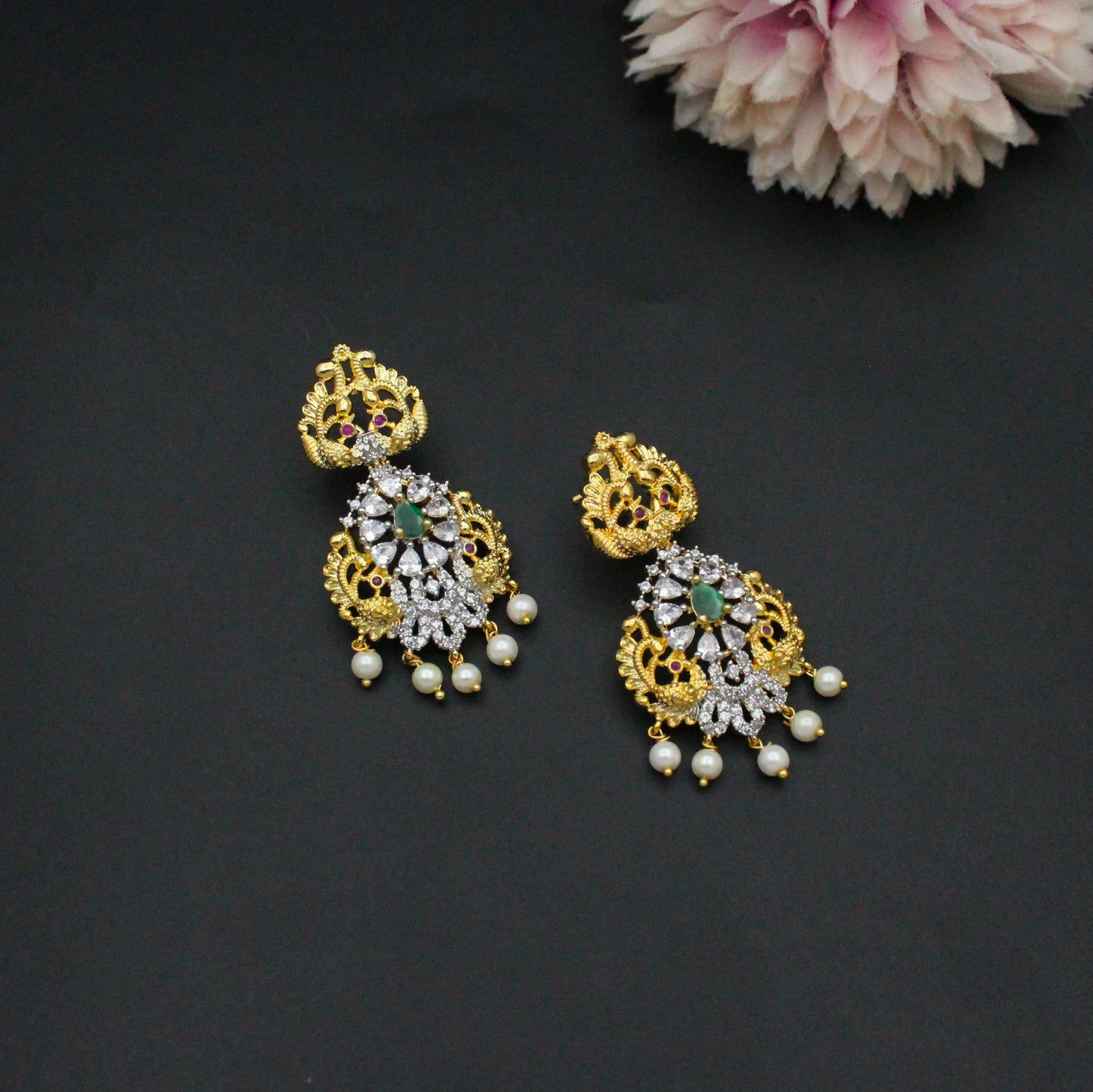 4016GJ Double Peacock Short Necklace Set Green With Screw Back Earrings