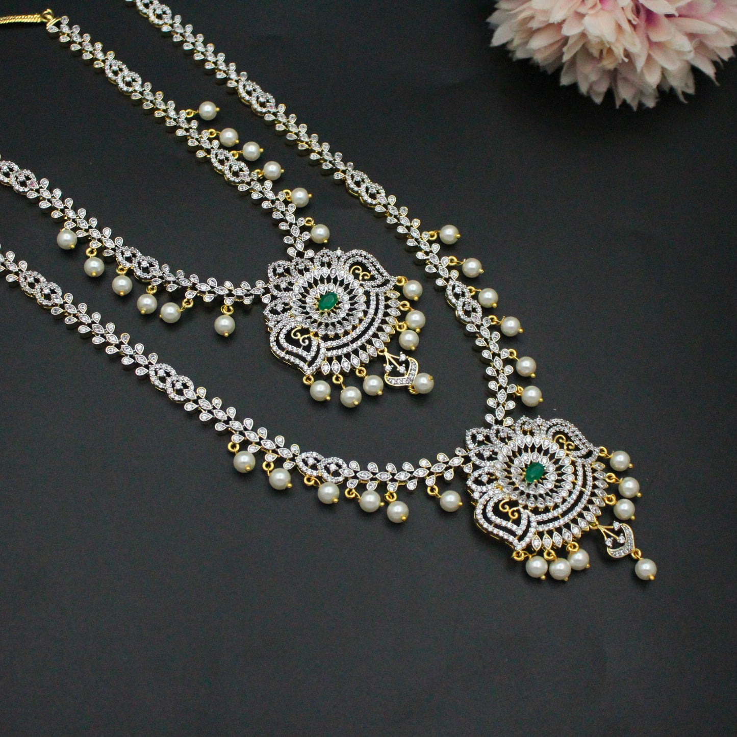 4185 Diamond Look Flower Green Combo Necklace Set With Push Back Earrings