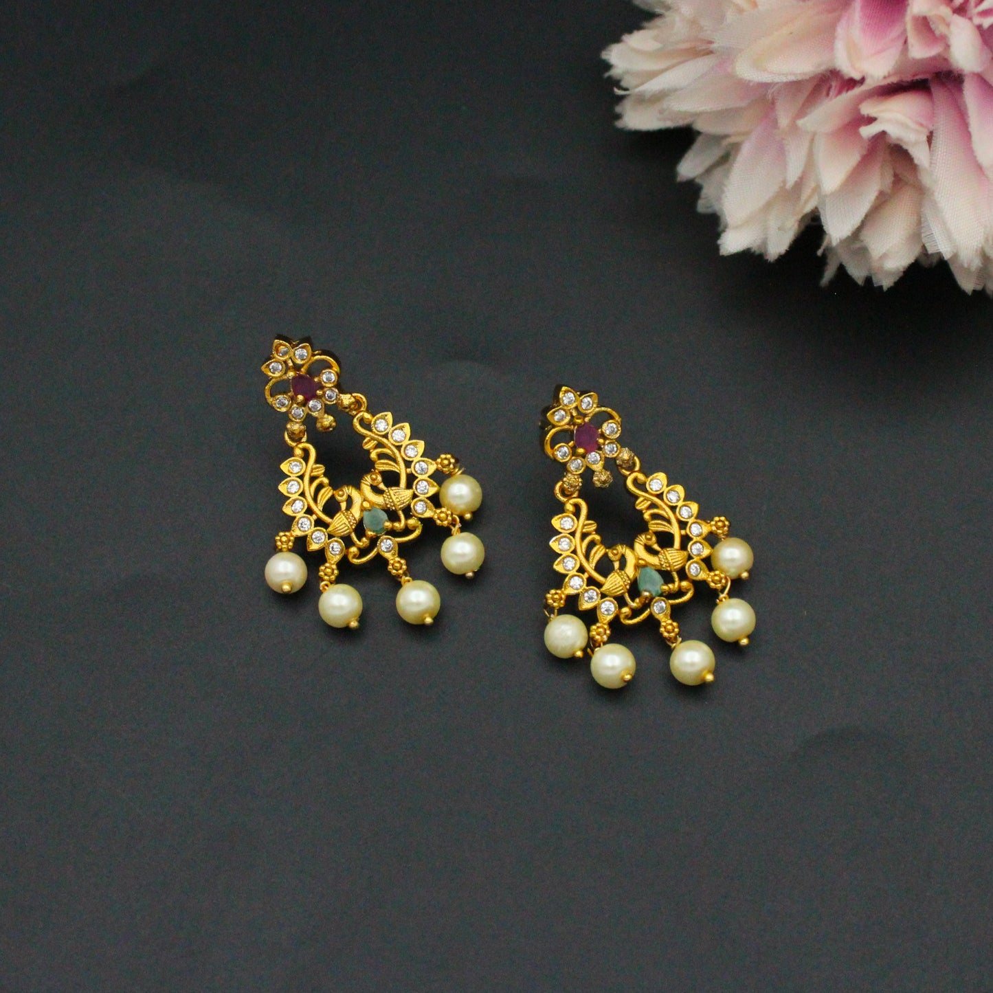 42495 Floral Mutli Stone Kante With Push Back Earrings