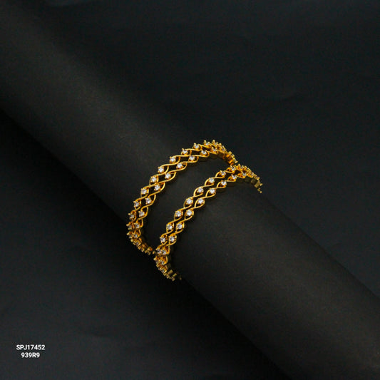 17452 Single Stone 4 White Bangles 2'4