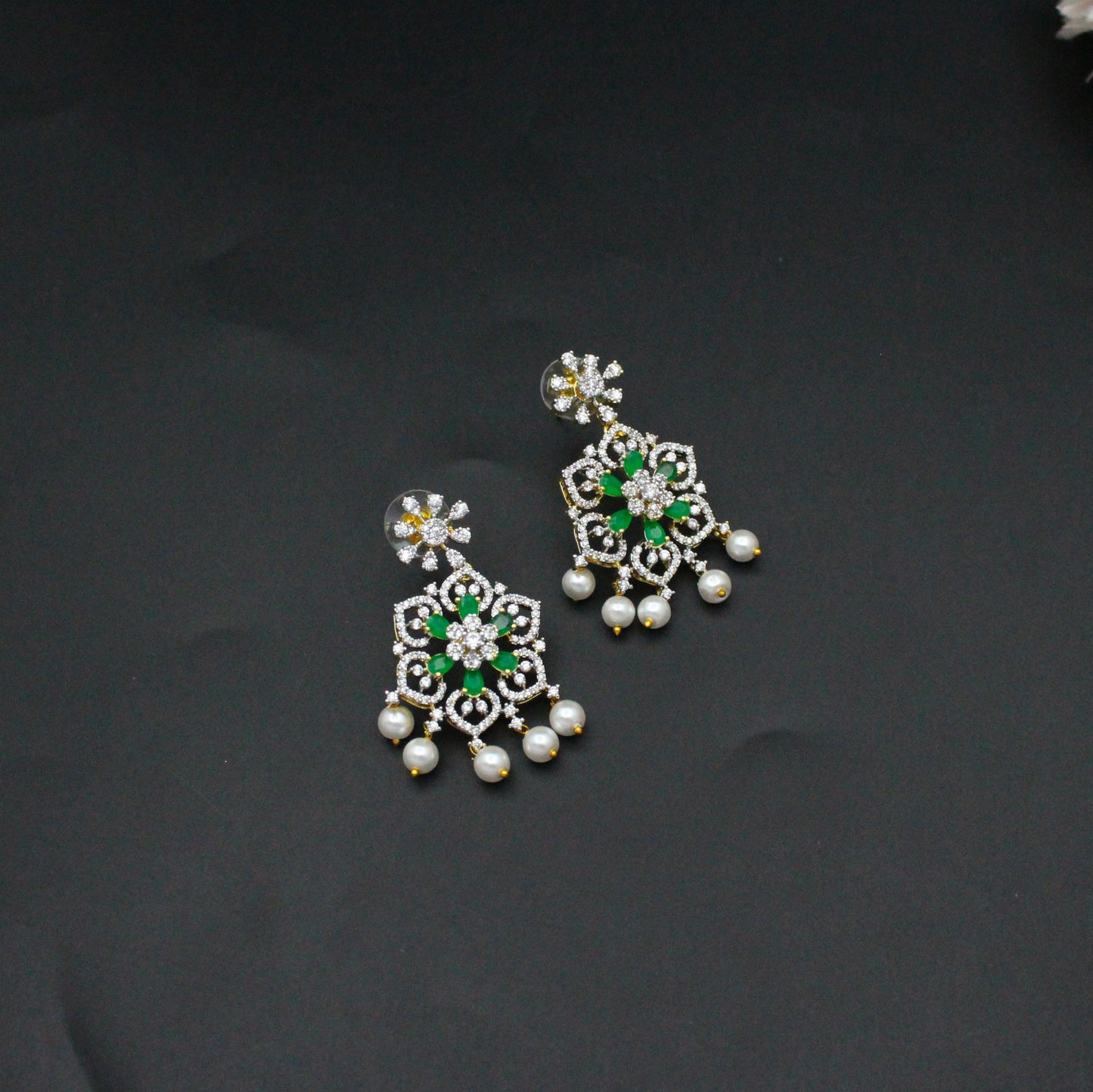42496 Diamond Look Green Floral Pattern Long Necklace Set