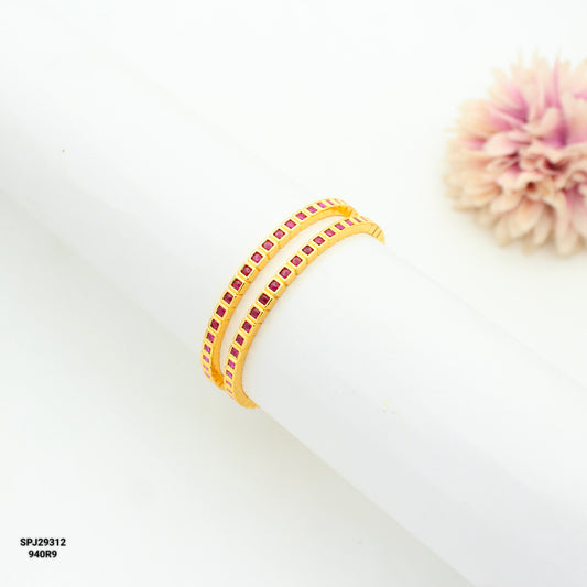 29312 Red Square Bangles 2'4