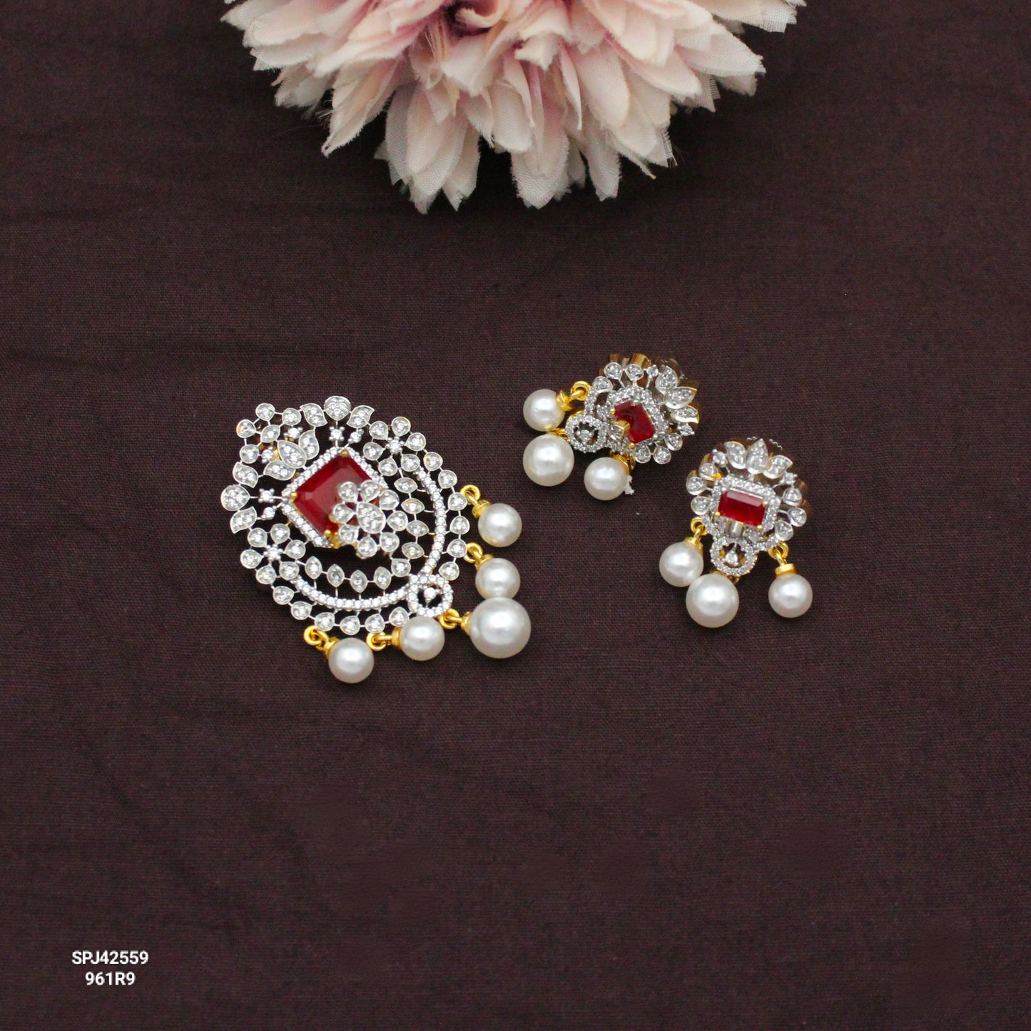 42559  GJ Pendant Set Red