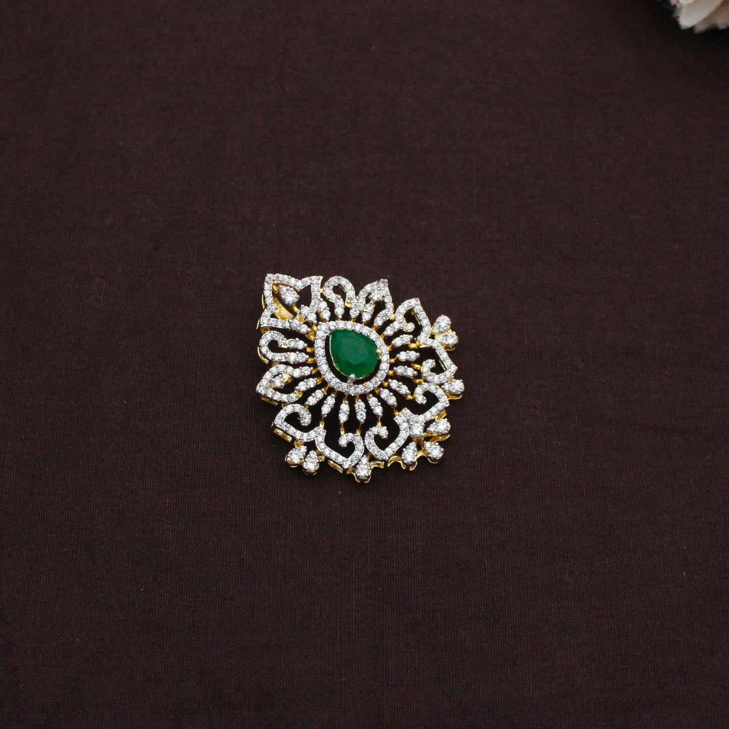 42550 GJ Pendant Set Green