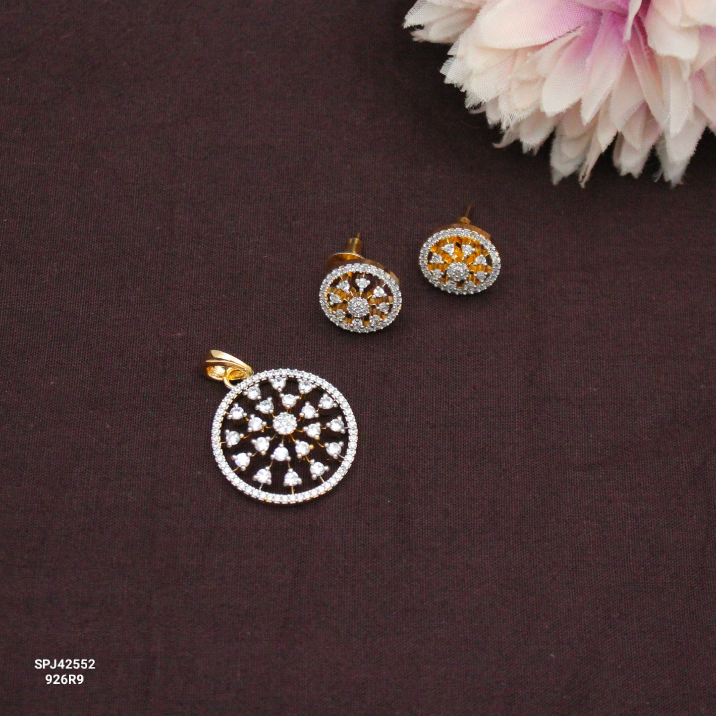 42552 GJ Small Pendant Set