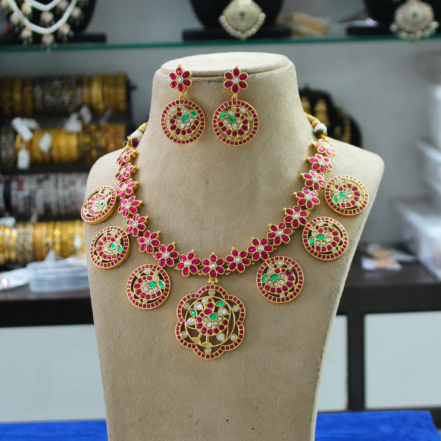 Jadau Peacock Bottumala Short Necklace Set