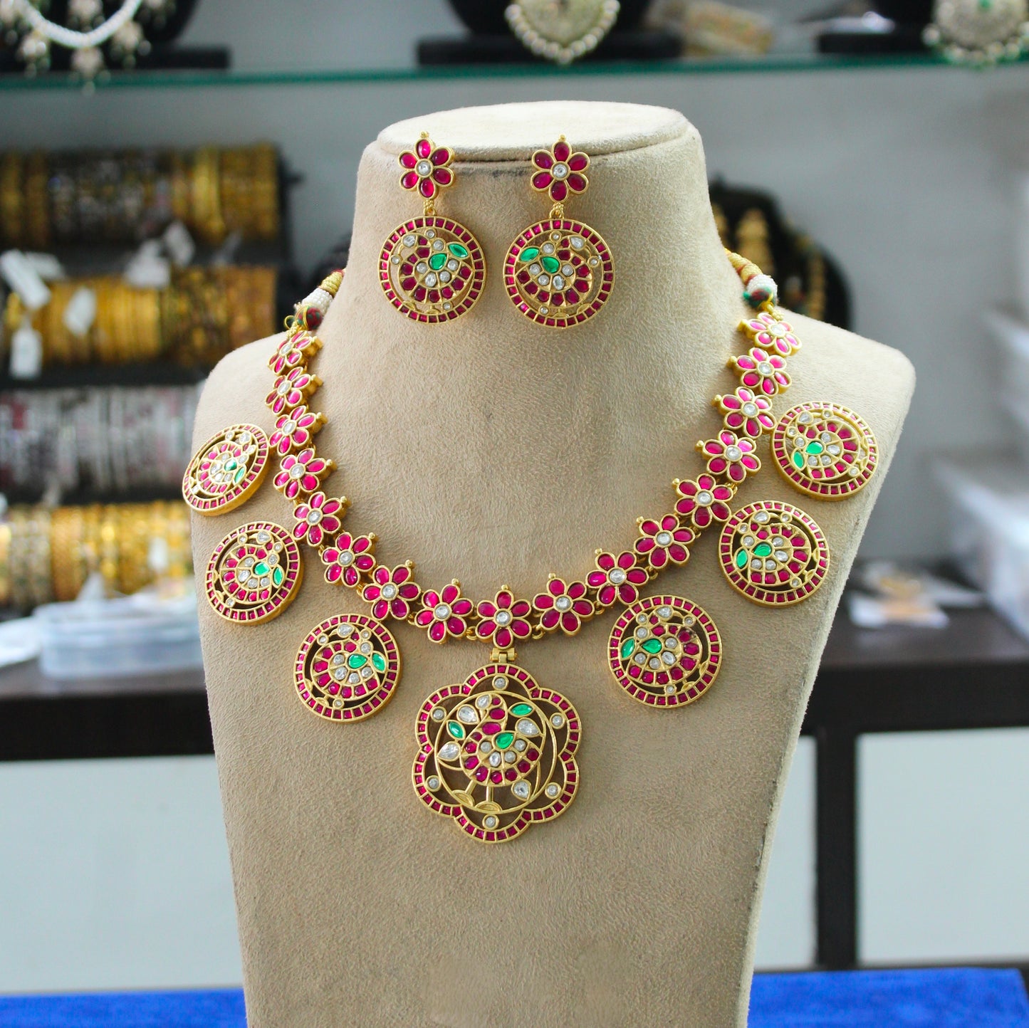 Jadau Peacock Bottumala Short Necklace Set