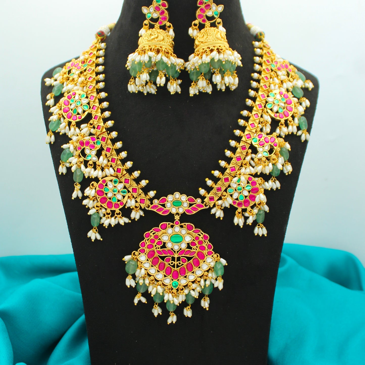 42572 Jadau Peacock Short Guttapusalu Necklace Set