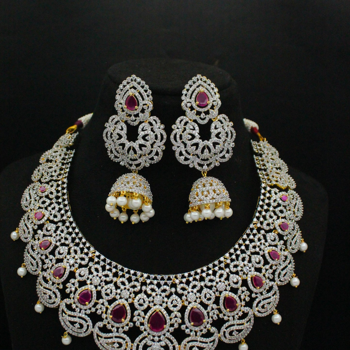 21495 GJ Broad Necklace Red