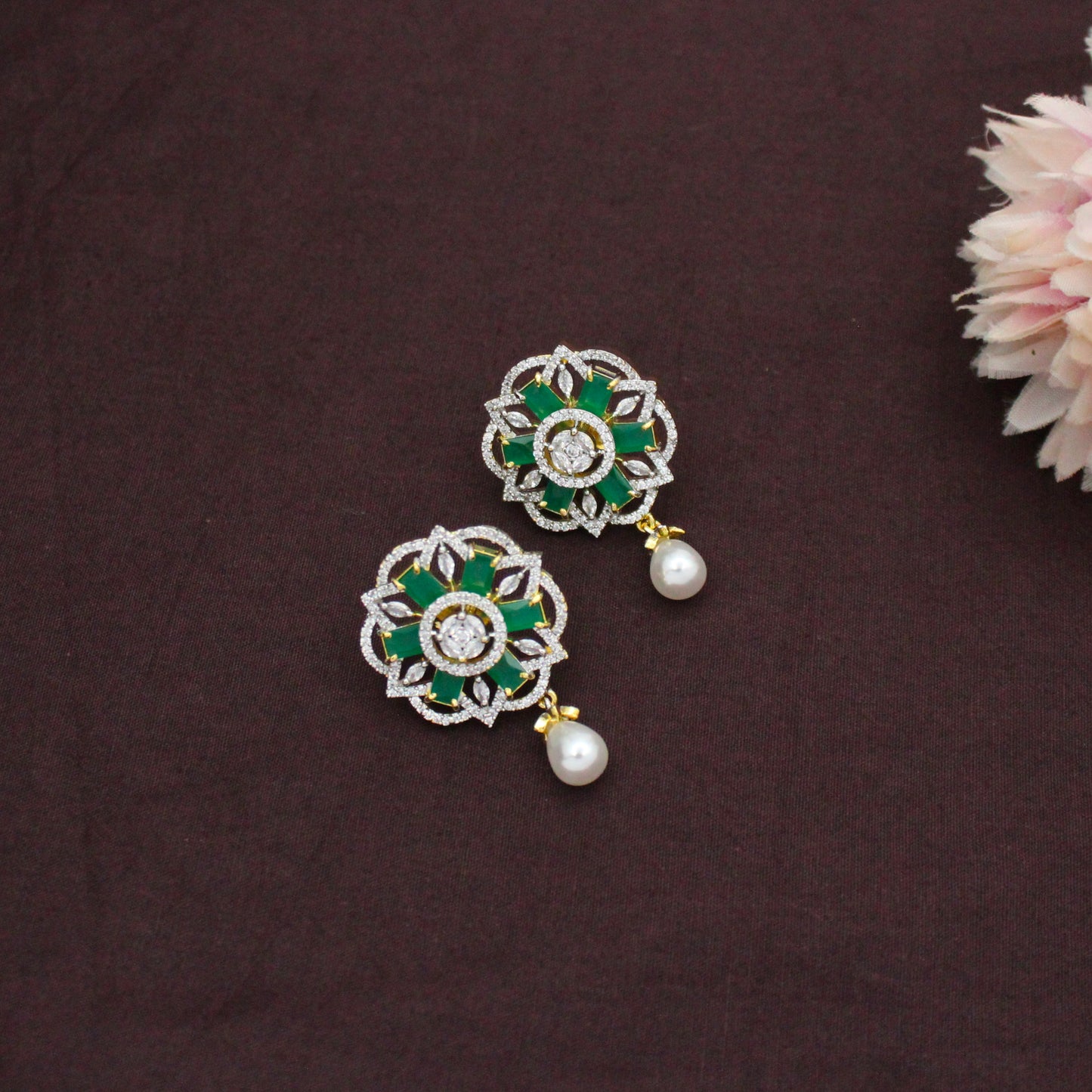 GJ Green Pendant Set With Push Back Earrings