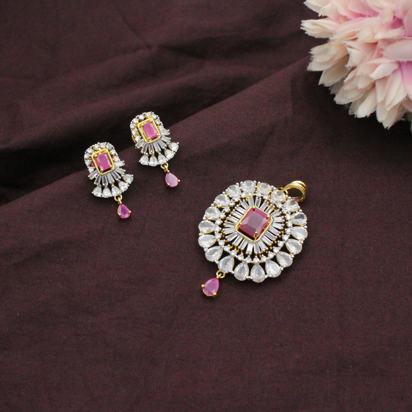 Diamond Look Square Stone Pendant Set