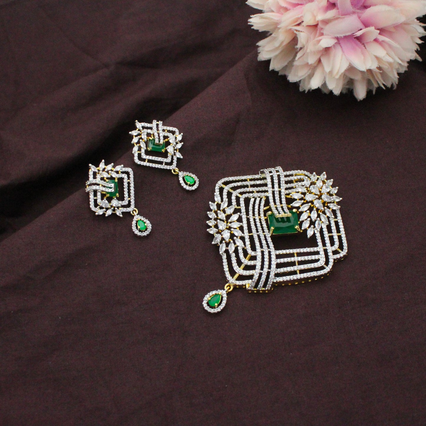 Diamond Look Fancy Green Big Pendant Set